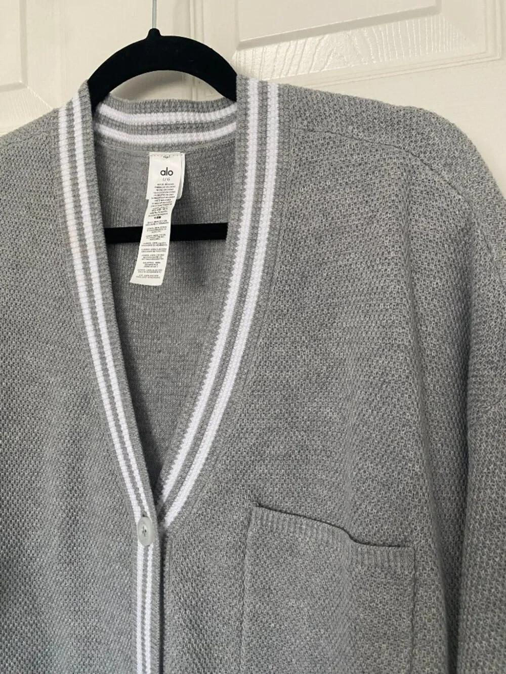 ALO Yoga EUC | Tennis Club Sweater Knit Cardigan in Athletic Heather Gray/White